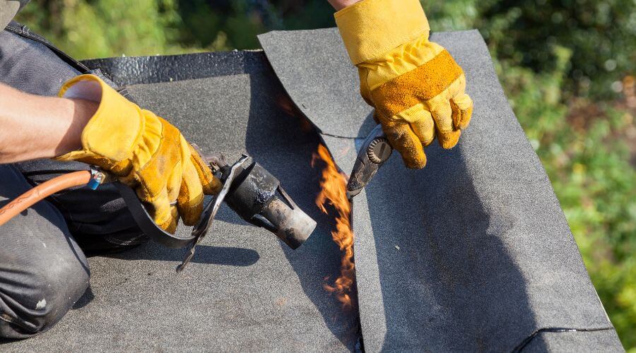 Professional gutter cleaning in Spooner, WI